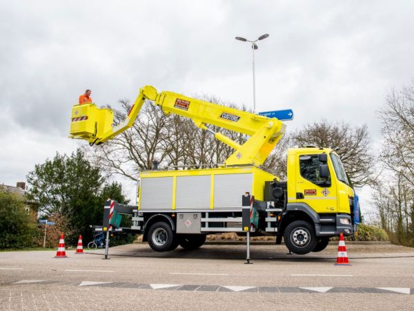 DAF LF 230 FA  Gebr van der Steen
